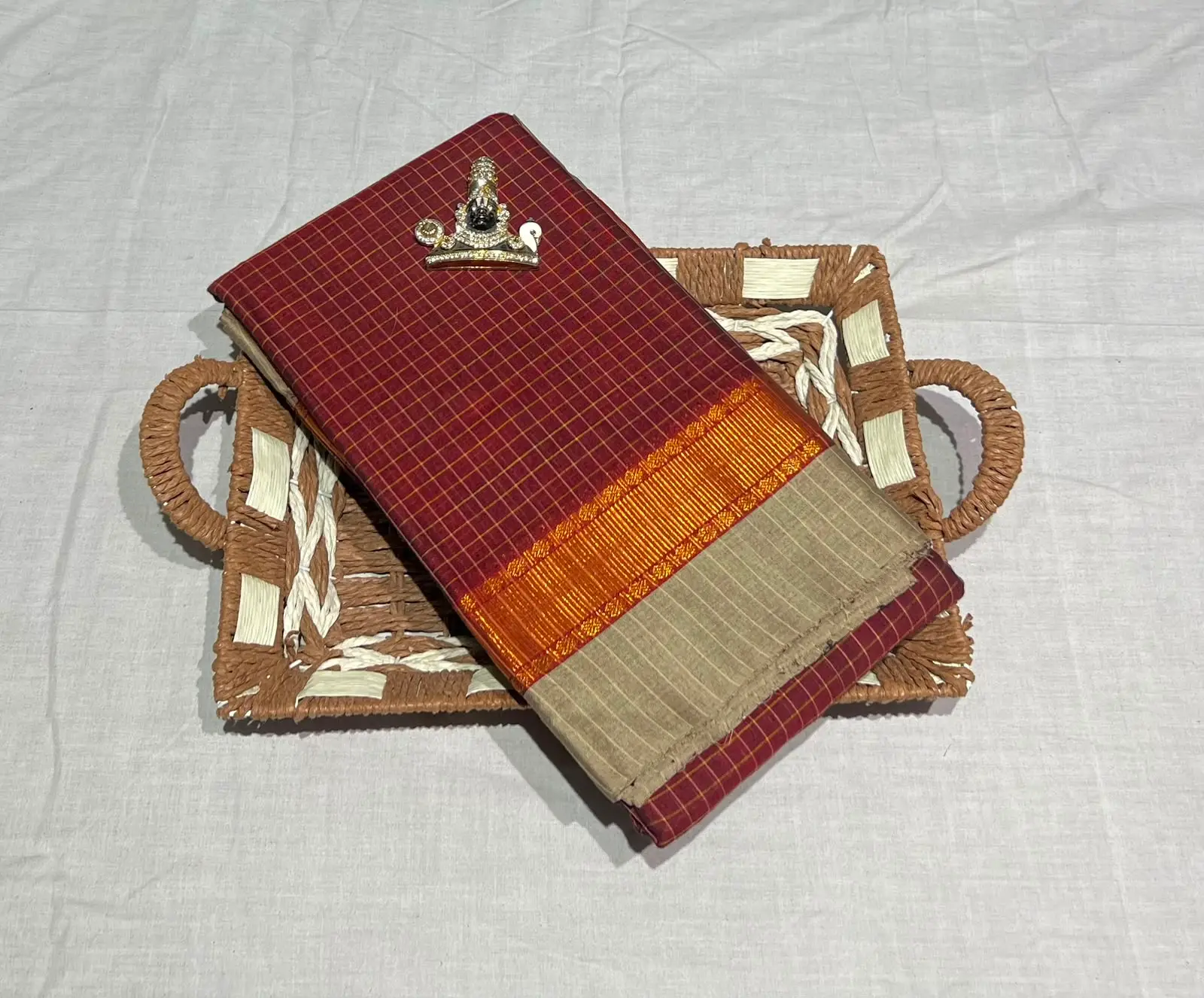 Narayanpeth Checks Saree - Image 9