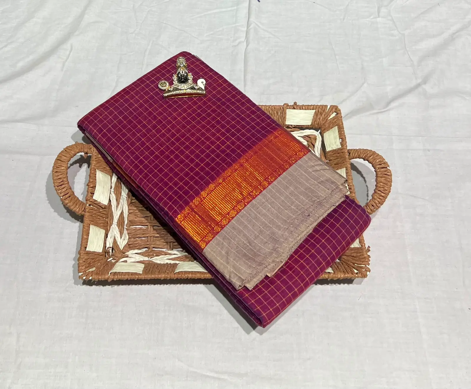 Narayanpeth Checks Saree - Image 8